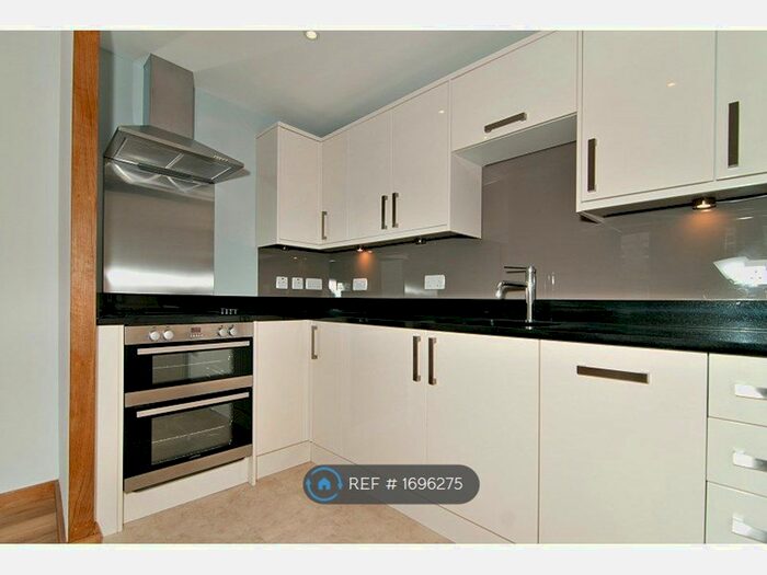 3 Bedroom Flat To Rent In Frederick Street, Brighton, BN1