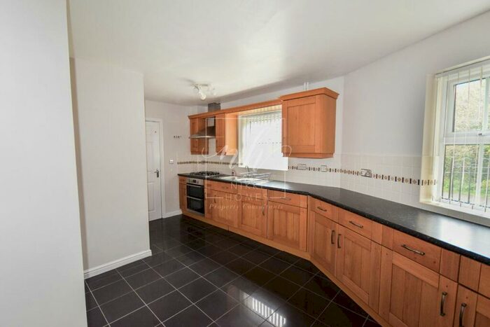3 Bedroom Terraced House For Sale In Lloyds Way, Stratford-upon-Avon, CV37
