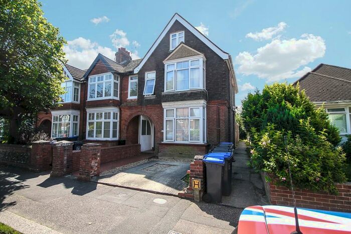 1 Bedroom Apartment To Rent In Pavilion Road, Worthing, BN14