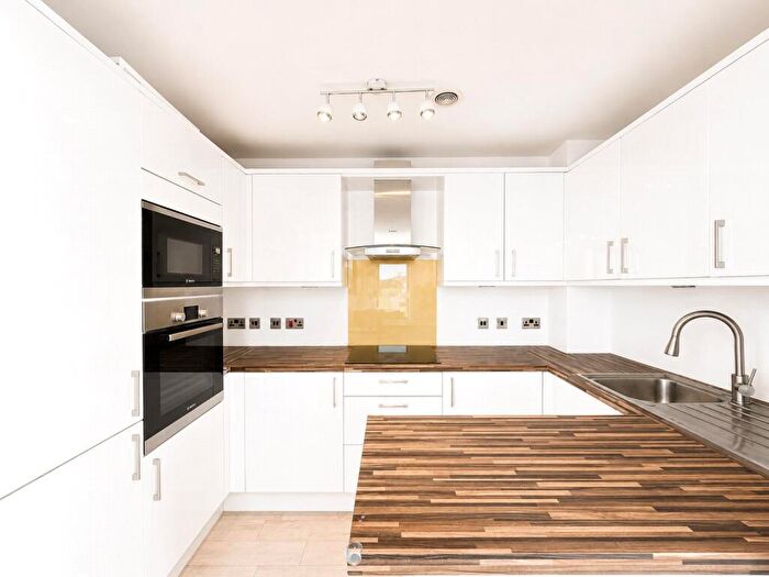 2 Bedroom Flat For Sale In Galton Court, Colindale, NW9