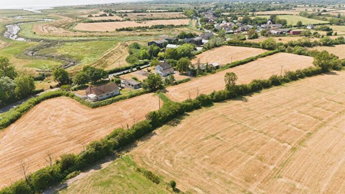3 Bedroom Detached House For Sale In Goldcliff Road, Goldcliff, Newport, NP18