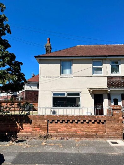 2 Bedroom Semi-Detached House To Rent In Kingsmede, Blackpool, Lancashire, FY4