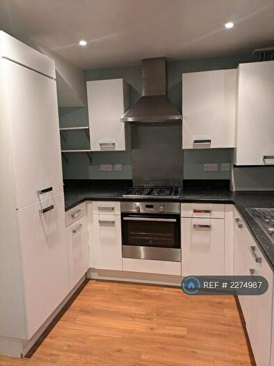 3 Bedroom Semi-Detached House To Rent In Sunliner Way, Ockendon, RM15