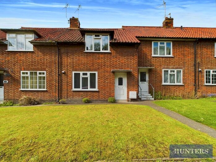 2 Bedroom Terraced House To Rent In Sewerby Road, Bridlington, YO16