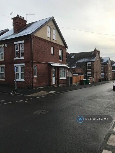 4 Bedroom Semi-Detached House To Rent In Daybrook Street, Nottingham, NG5
