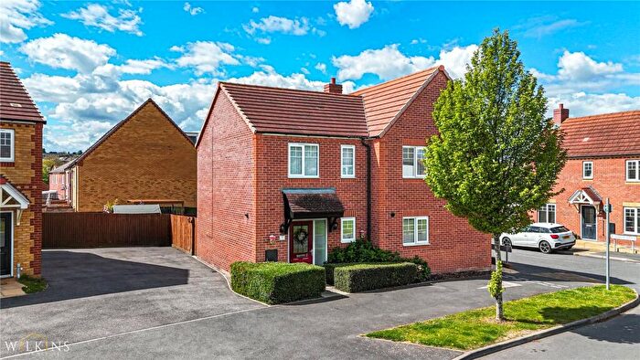 2 Bedroom Semi Detached House For Sale In Byford Drive, Polesworth, Tamworth, Warwickshire, B78