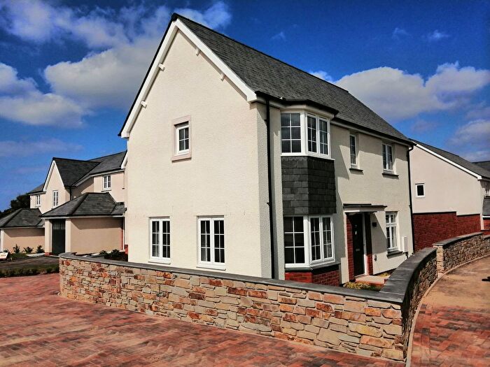 3 Bedroom Detached House To Rent In Reden Road, Bude, EX23