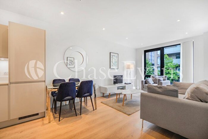 1 Bedroom Flat To Rent In New Village Avenue, Aberfeldy Village, Poplar, London, E14