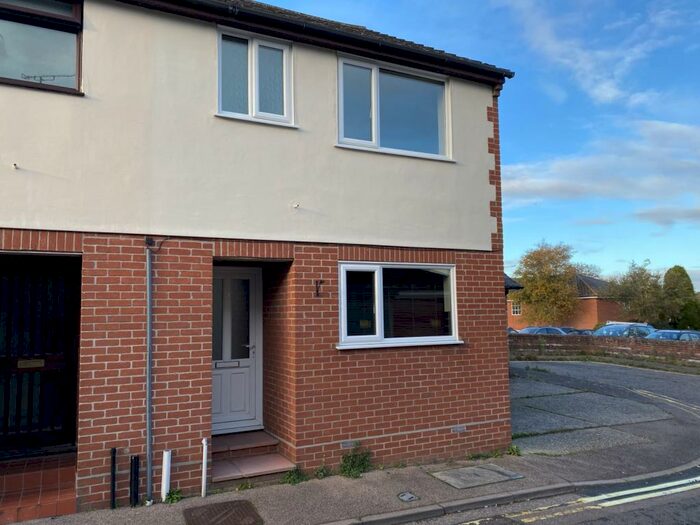 3 Bedroom Semi-Detached House To Rent In Union Street West, Stowmarket, Suffolk, IP14
