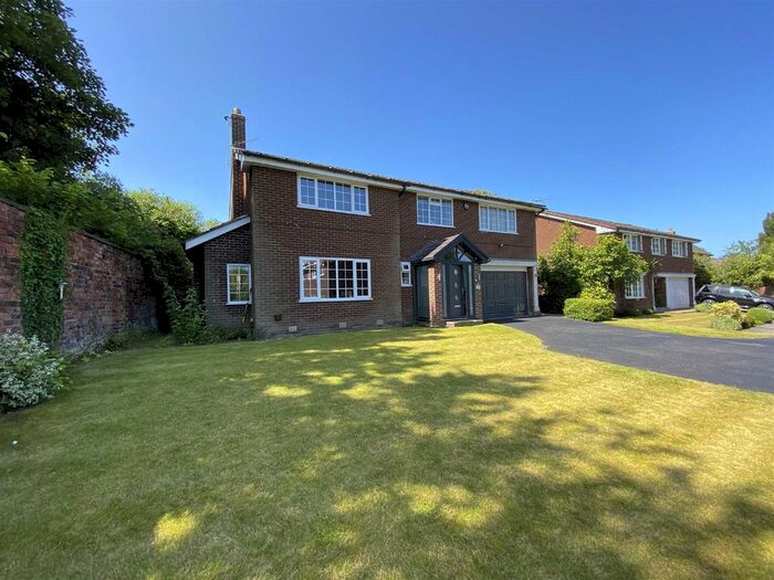 4 Bedroom Detached House To Rent In Carlton Court, Hale, Altrincham, WA15