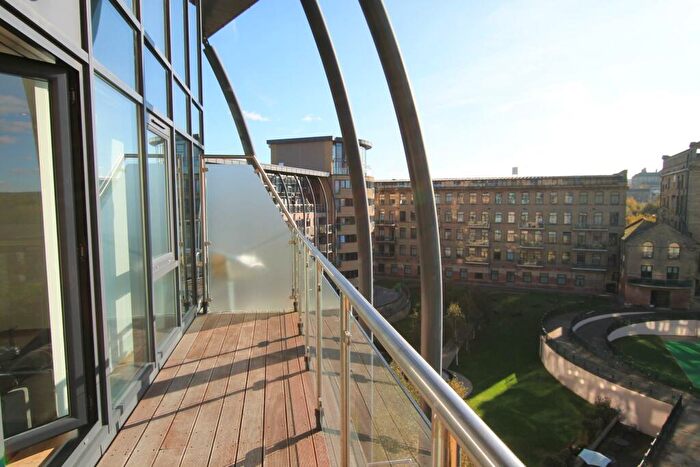 2 Bedroom Flat To Rent In Victoria Mills, Salts Mill Road, Shipley, Bradford, BD17