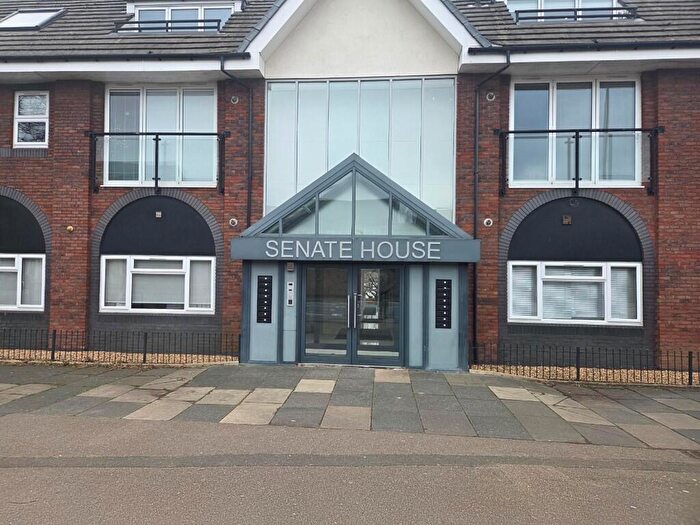 2 Bedroom Flat To Rent In Senate House, Southgate Road, EN6