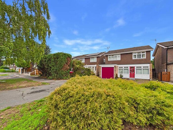 4 Bedroom Detached House For Sale In Queensland Drive, Colchester, Essex, CO2