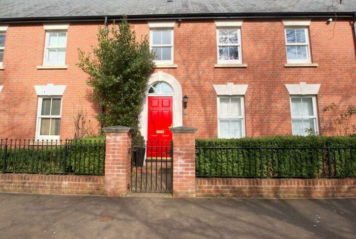 4 Bedroom Terraced House To Rent In Masterton Street, Exeter, EX2