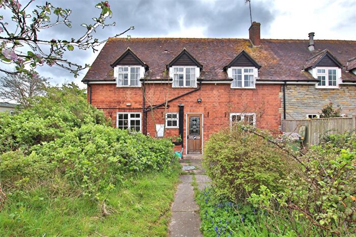 3 Bedroom Property For Sale In The Cross, Ripple, Tewkesbury, GL20