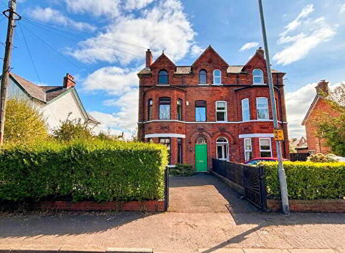 5 Bedroom Semi-Detached House For Sale In Somerton Road, Belfast, BT15