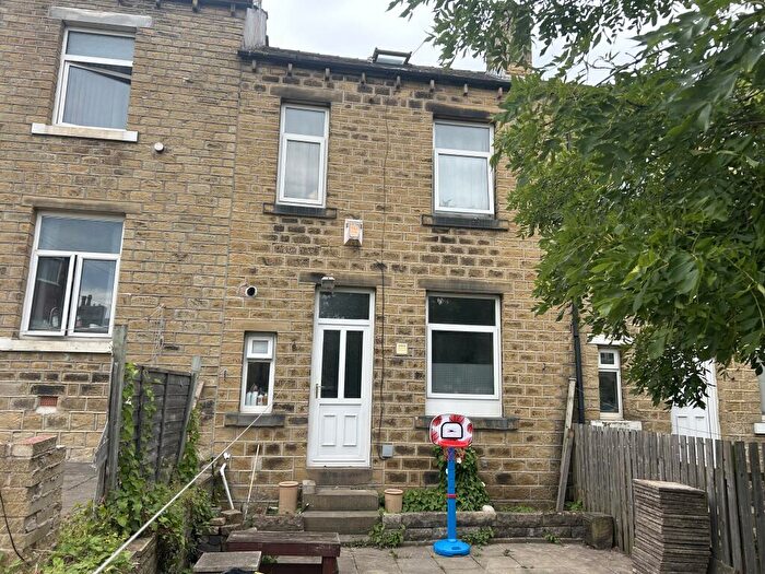 4 Bedroom Terraced House For Sale In Birkby Hall Road, Huddersfield, West Yorkshire, HD2