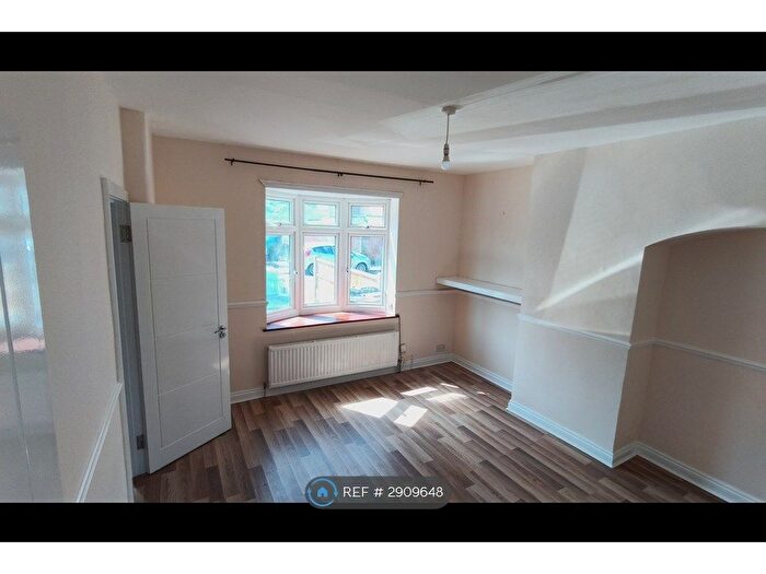 2 Bedroom Terraced House To Rent In Manning Road, Dagenham, RM10
