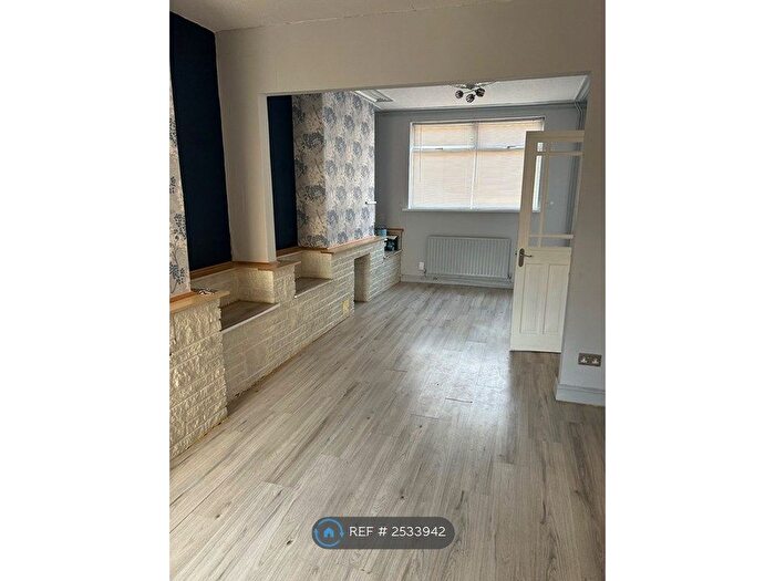 3 Bedroom Terraced House To Rent In Taylor St, Cleethorpes, DN35
