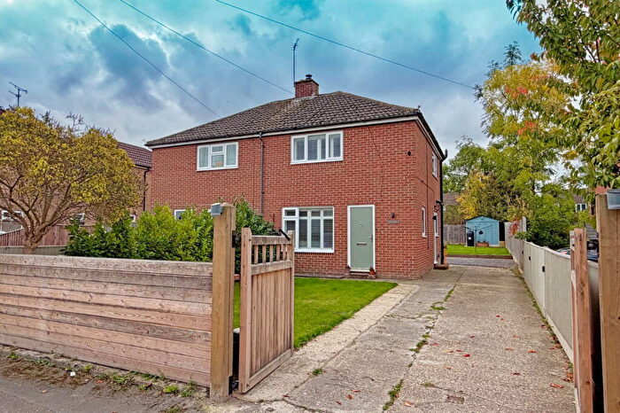 2 Bedroom Semi-Detached House For Sale In Kentwood Close, Cholsey, OX10