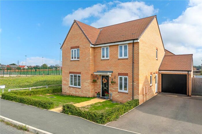 4 Bedroom Detached House For Sale In Fontwell Park Drive, Bourne, Lincolnshire, PE10