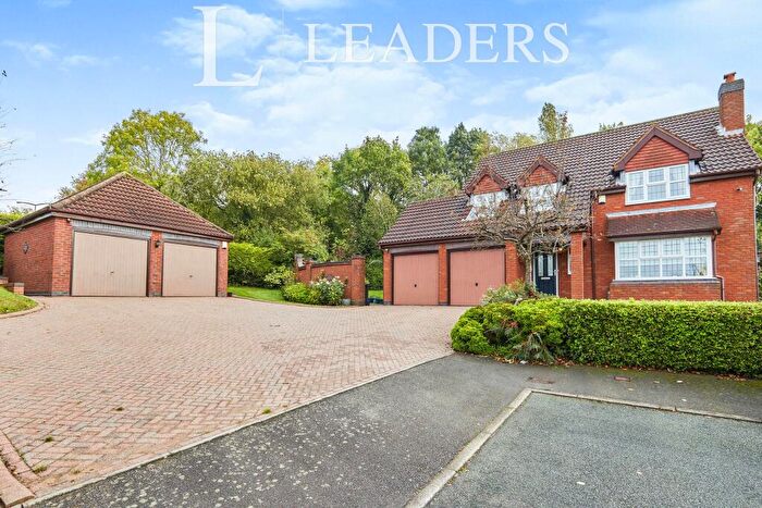 4 Bedroom Detached House To Rent In Latham Close, Stapenhill, DE15