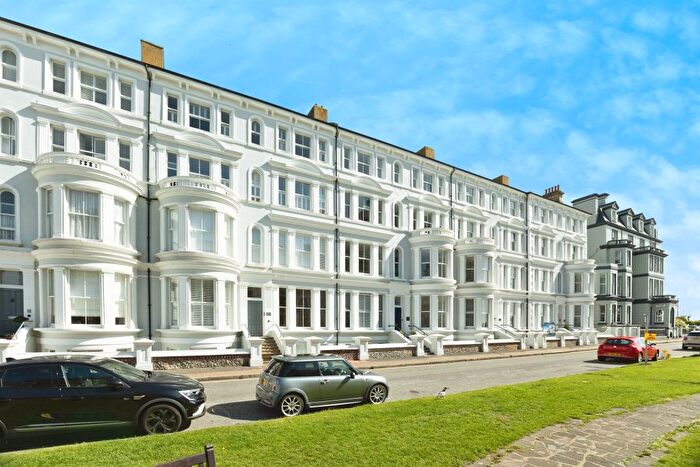 2 Bedroom Flat For Sale In Howard Square, Eastbourne, BN21