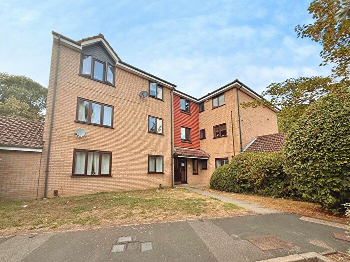 1 Bedroom Flat To Rent In The Hyde, Ware, SG12