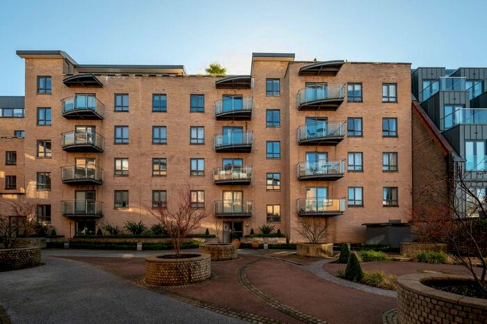 1 Bedroom Flat To Rent In Epsom Road, Guildford, GU1