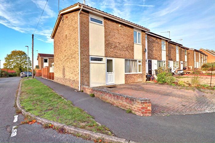 3 Bedroom End Of Terrace House To Rent In Hillside Way, Halesworth, IP19