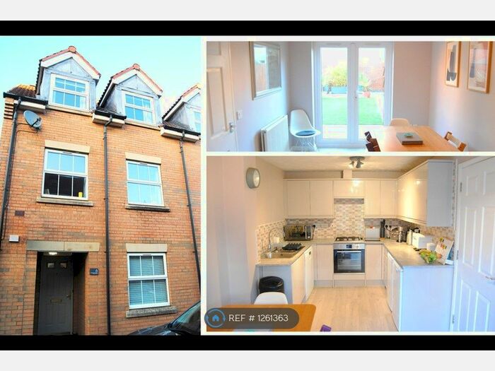 3 Bedroom Semi-Detached House To Rent In Siskin Road, Uppingham, LE15