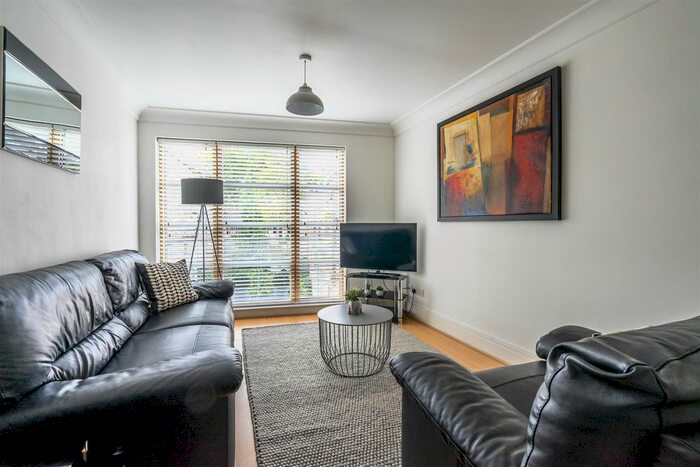 1 Bedroom Flat To Rent In Emperors Wharf, Skeldergate, York, YO1