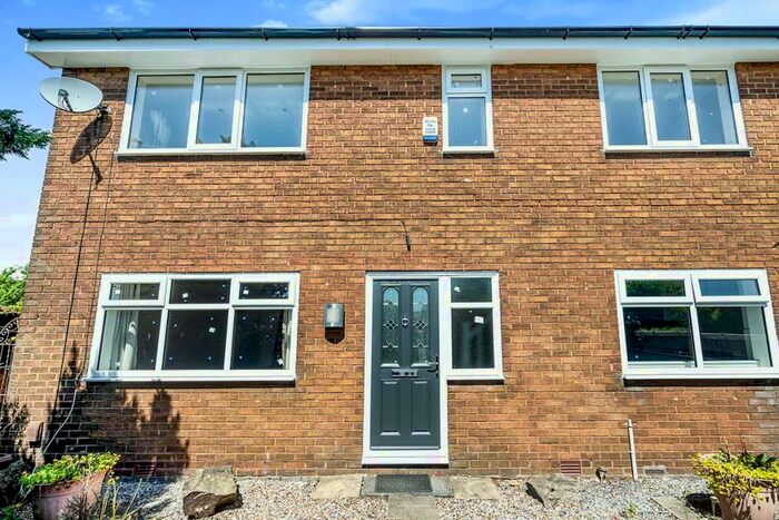 3 Bedroom Semi-Detached House To Rent In Longcauseway, Farnworth, Bolton, Greater Manchester, BL4