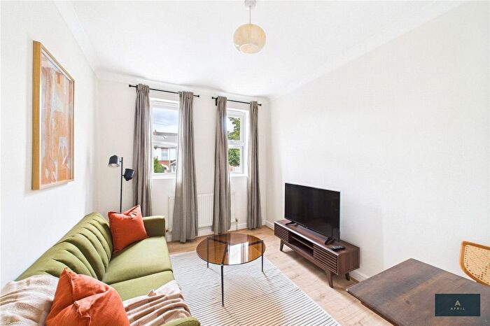 1 Bedroom Flat To Rent In Vicarage Road, London, E10