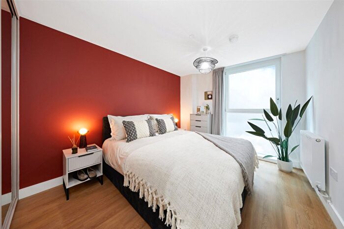 1 Bedroom Flat To Rent In Stafford Yard, Bristol, BS3