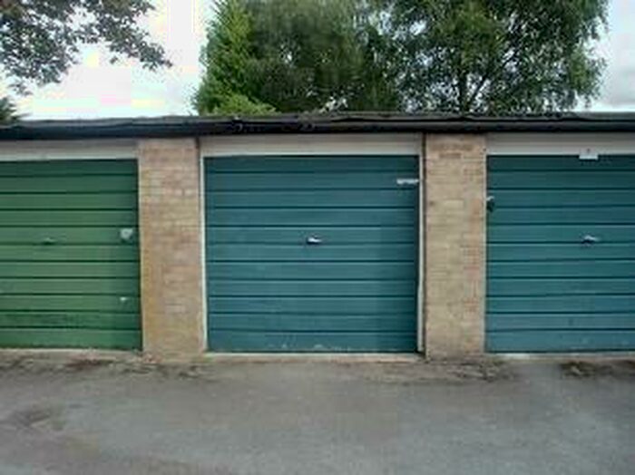 Garage / Parking To Rent In Headington, Headington, OX3