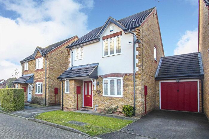 3 Bedroom Detached House To Rent In Dixie Lane, Wavendon Gate, MK7