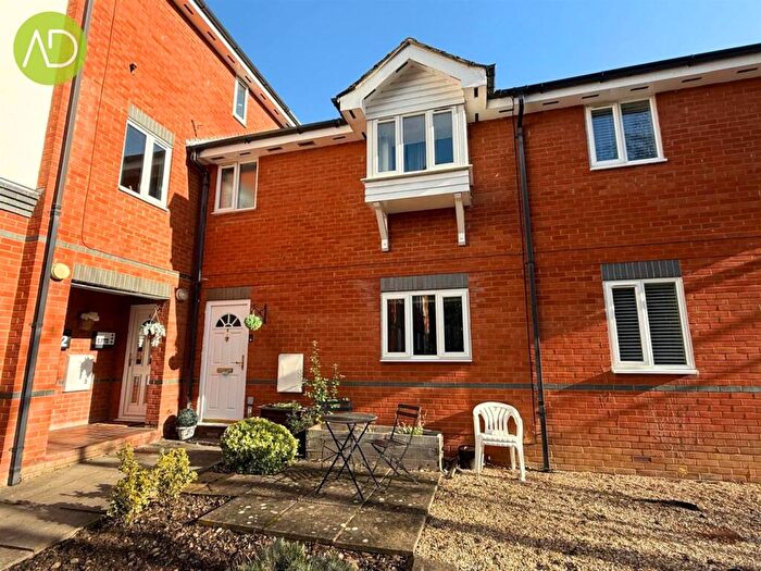 2 Bedroom Terraced House To Rent In St Cross Court, Upper Marsh Lane, Hoddesdon, EN11
