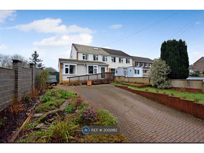 4 Bedroom End Of Terrace House To Rent In Marsh Lane, Easton-In-Gordano, Bristol, BS20