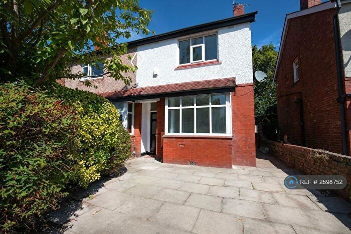 3 Bedroom Semi-Detached House To Rent In Pool Street, Southport, PR9