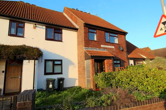 1 Bedroom Flat To Rent In Staniforth Court, Stony Lane South, Purewell, Christchurch, BH23