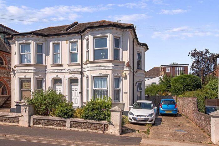 1 Bedroom Flat For Sale In Christchurch Road, Worthing, BN11