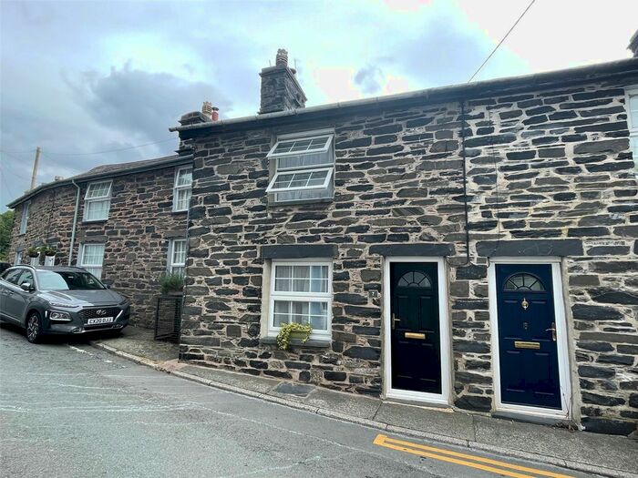 2 Bedroom Terraced House For Sale In Bridge Street, Corris, Machynlleth, Gwynedd, SY20