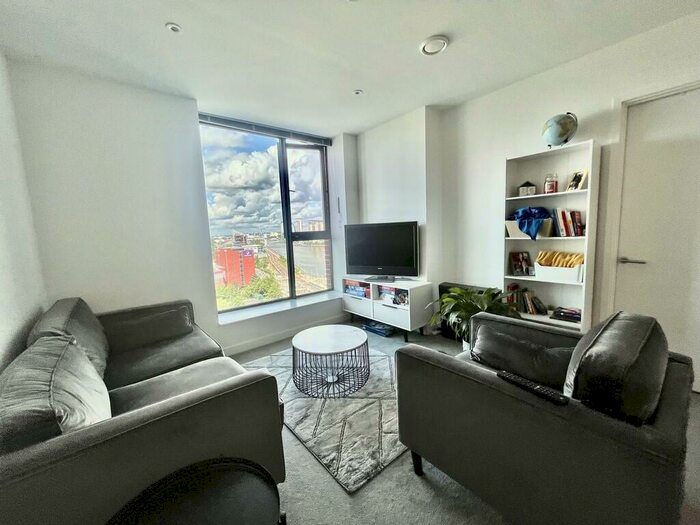 2 Bedroom Apartment To Rent In No Old Trafford, M17