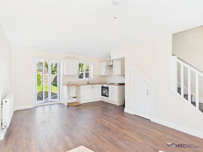 2 Bedroom End Of Terrace House To Rent In Wawne Lodge, Pennine Way, Bransholme, Hull, HU7