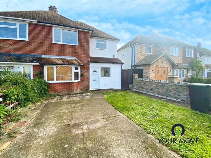 3 Bedroom Semi-Detached House To Rent In Camden Road, Broadstairs, Kent, CT10
