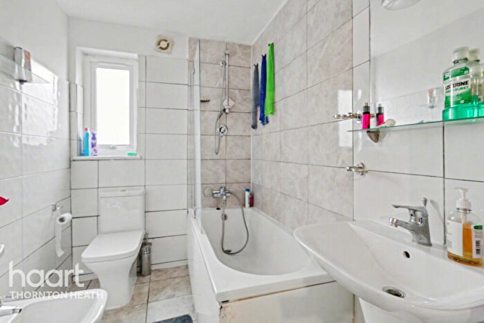 3 Bedroom Character Property For Sale In Lenham Road, Thornton Heath, CR7