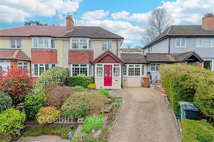 4 Bedroom Semi Detached House For Sale In Chipstead Lane, Lower Kingswood, Tadworth, Surrey, KT20