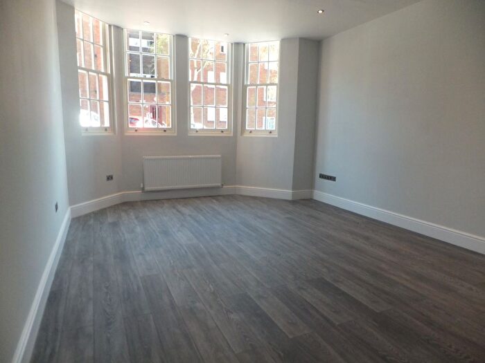 2 Bedroom Flat To Rent In Church Hill, Birmingham, B46