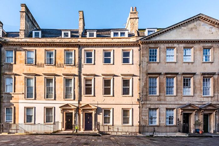 2 Bedroom Flat For Sale In Duke Street, Bath, BA2
